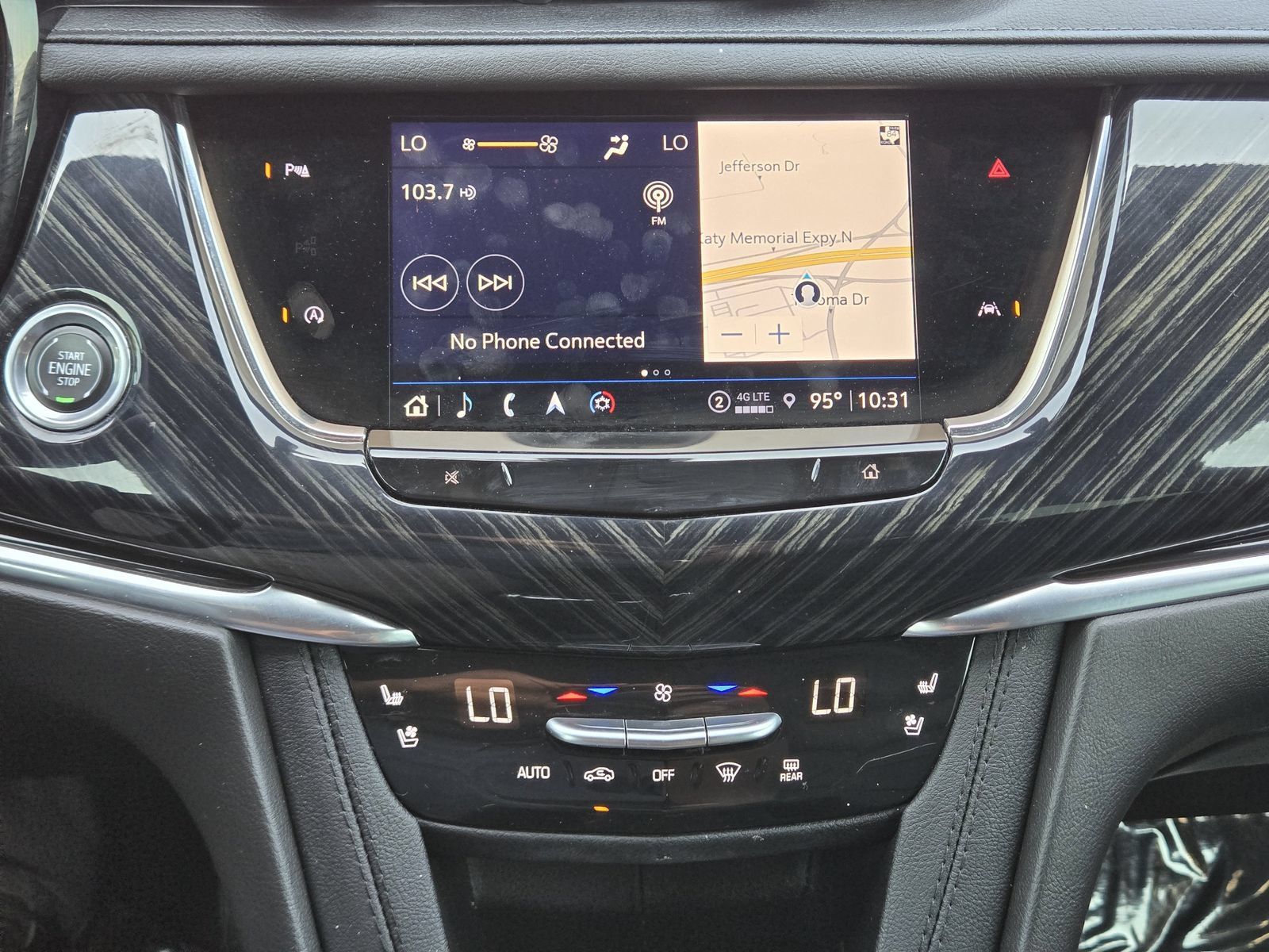 Used 2023 Cadillac XT6 Premium Luxury FWD image 20