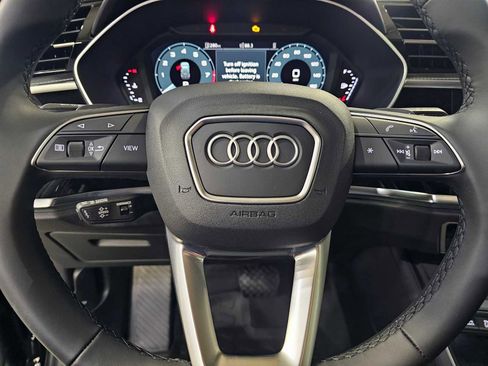 New 2025 Audi Q3 2.0T Premium image 24