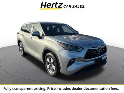Used 2025 Toyota Highlander LE