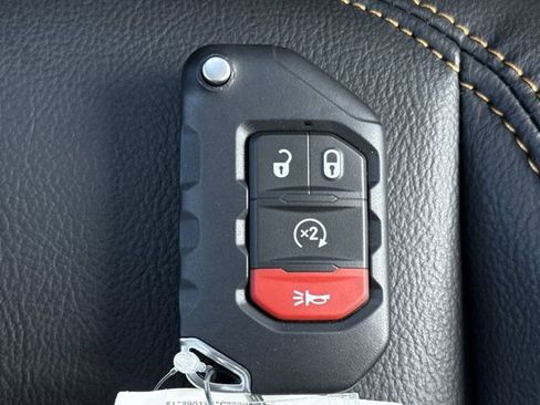 New 2026 Jeep Gladiator Sport image 23