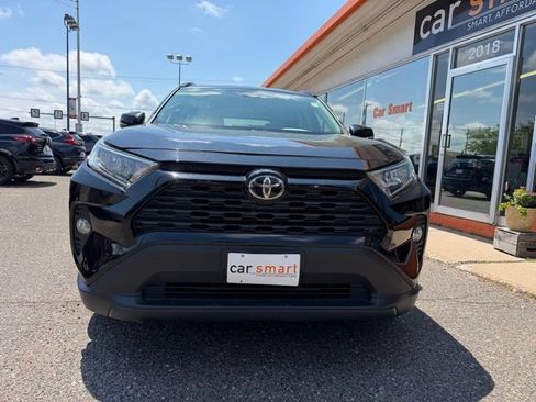Used 2019 Toyota RAV4 XLE w/ Convenience Package AWD/4WD image 2