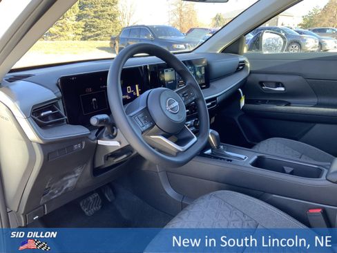 New 2026 Nissan Kicks SV w/ SV Premium Package image 6