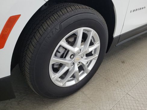 Used 2023 Chevrolet Equinox LT AWD/4WD image 31