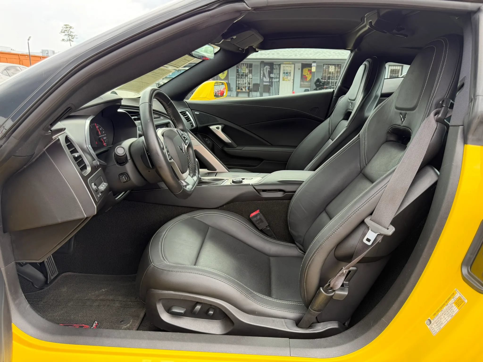 Used 2017 Chevrolet Corvette Grand Sport RWD image 17