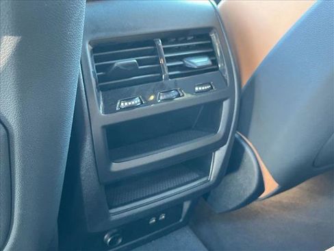 Used 2024 BMW X5 xDrive40i w/ M Sport Package image 18