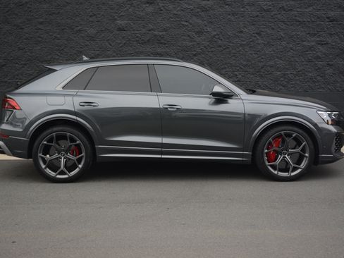 Used 2025 Audi RS Q8 performance AWD/4WD image 8