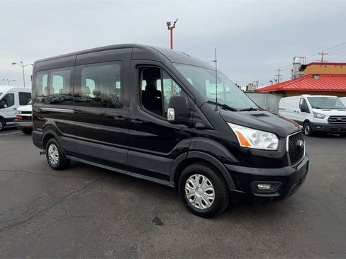 Used 2022 Ford Transit 350 XLT image 2