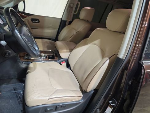 Used 2019 Nissan Armada Platinum w/ Captain's Chairs Package AWD/4WD image 13