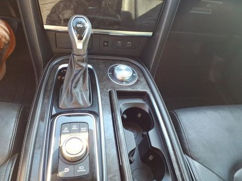 Used 2022 INFINITI QX80 Luxe w/ Cargo Package image 14