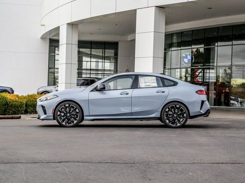 New 2026 BMW M235i xDrive w/ Technology Package image 2