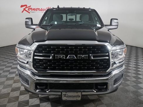 New 2024 RAM 2500 Tradesman w/ Towing Technology Group image 2