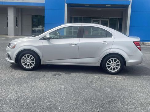 Used 2020 Chevrolet Sonic LT FWD image 6
