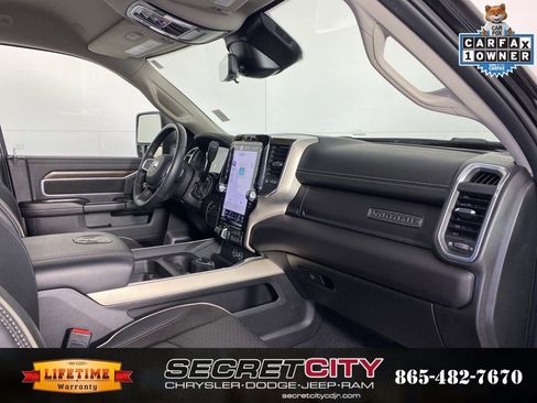 Used 2024 RAM 2500 Laramie w/ Safety Group AWD/4WD image 33