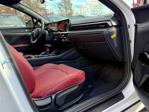 New 2026 Kia K5 GT-Line image 10