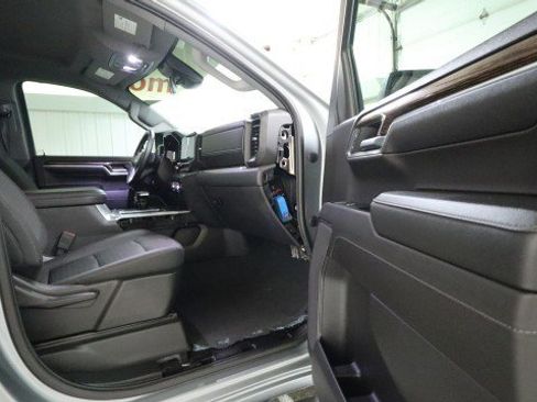 Used 2023 GMC Sierra 1500 Elevation AWD/4WD image 10