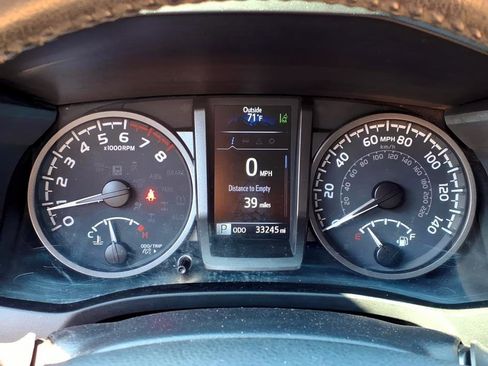 Certified 2023 Toyota Tacoma TRD Off-Road image 25