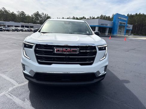 New 2026 GMC Acadia Elevation FWD image 8