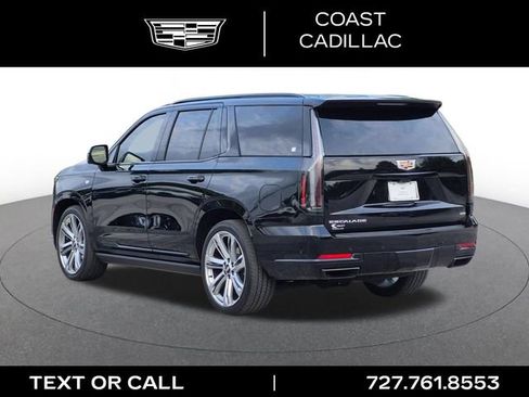 Certified 2025 Cadillac Escalade Sport Platinum AWD/4WD image 8