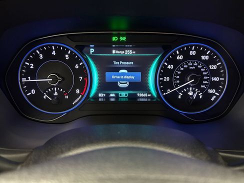 Used 2022 Hyundai Palisade SEL w/ Premium Package FWD image 16