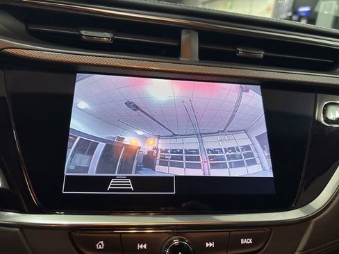 Used 2023 Buick Encore GX Essence w/ Experience Buick Package image 23