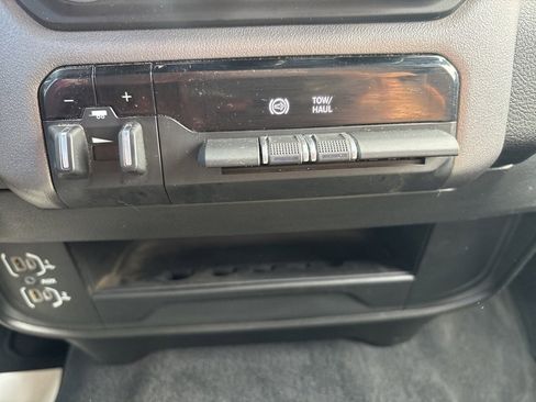 Used 2023 RAM 2500 Big Horn w/ Level 1 Equipment Group image 37