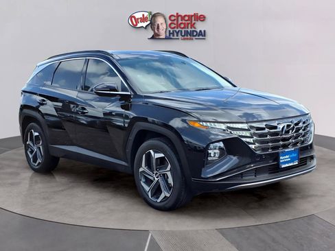 Certified 2024 Hyundai Tucson Limited AWD/4WD image 7