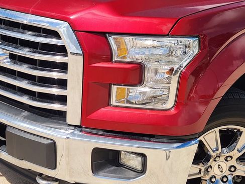 Used 2017 Ford F150 XLT w/ Equipment Group 302A Luxury AWD/4WD image 11