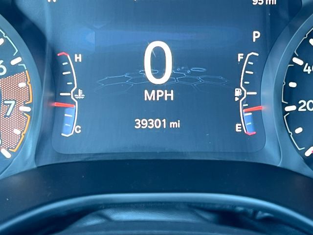 Used 2024 Jeep Compass Limited AWD/4WD image 6