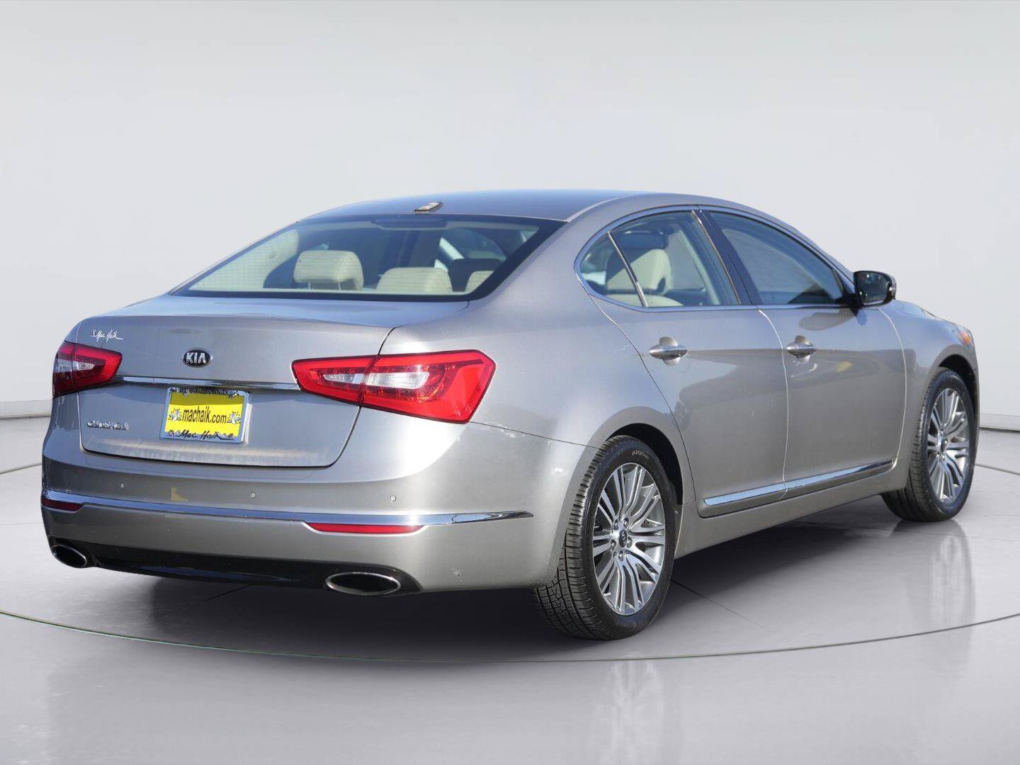 Used 2015 Kia Cadenza Premium FWD image 6