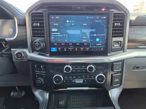 Used 2025 Ford F150 Lariat w/ Bed Utility Package AWD/4WD image 15