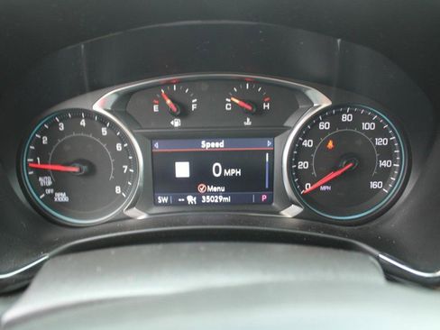 Used 2023 Chevrolet Equinox RS image 18