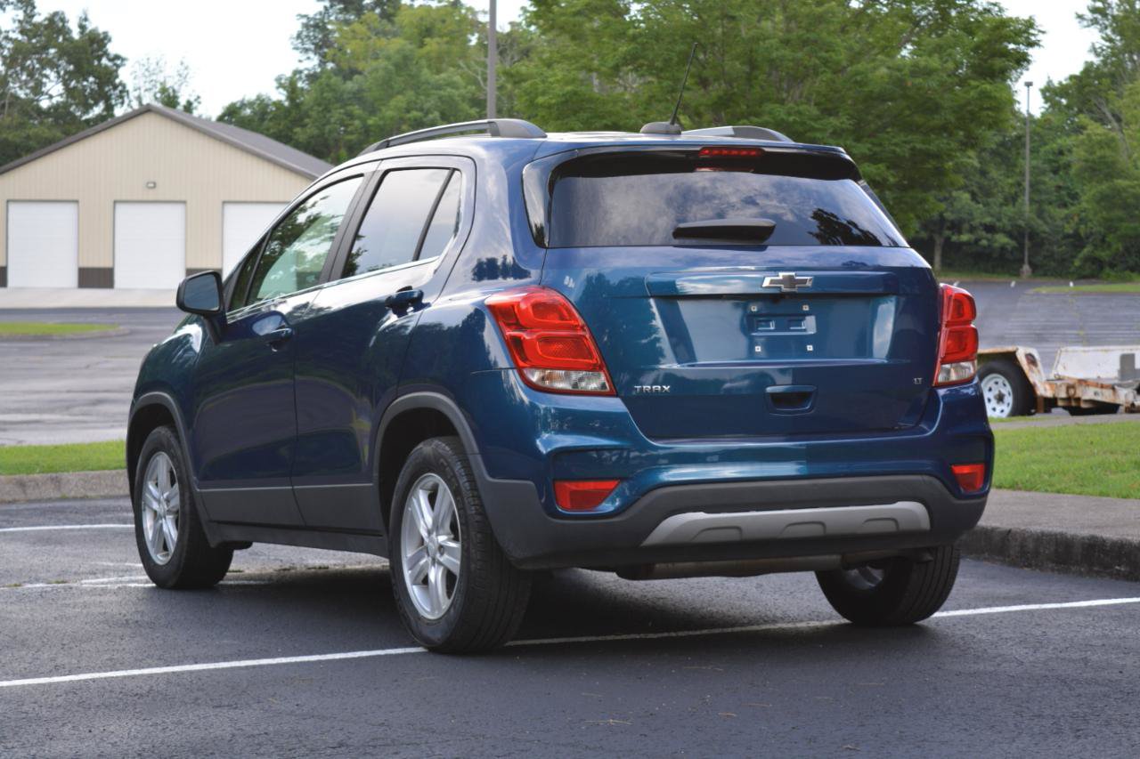 Used 2020 Chevrolet Trax LT FWD image 7