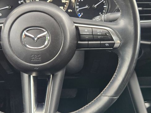 Used 2024 MAZDA MAZDA3 s FWD image 21