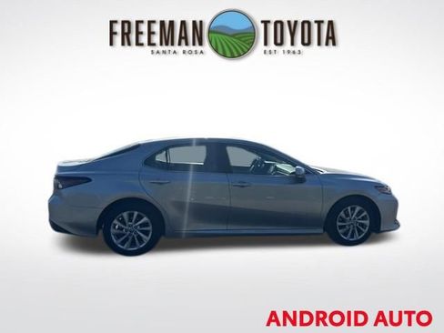 Used 2023 Toyota Camry LE w/ Convenience Package FWD image 4