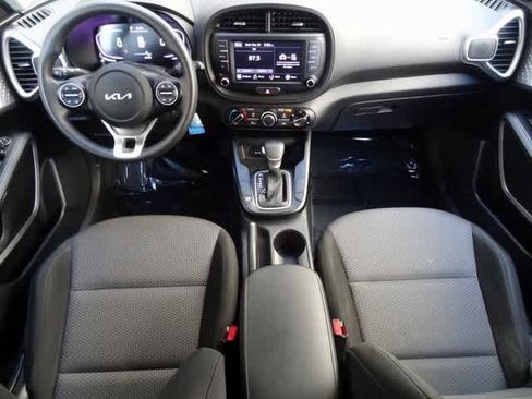 Used 2023 Kia Soul LX w/ Option Group 015 image 10