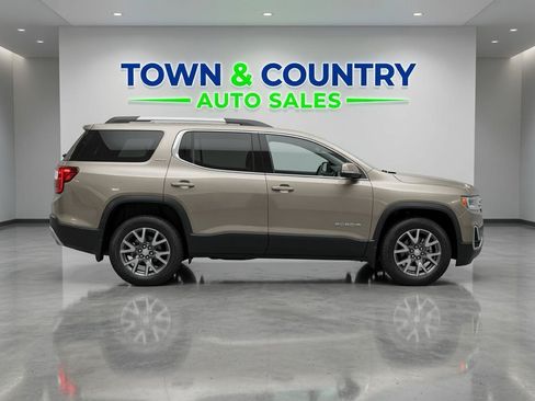 Used 2023 GMC Acadia SLT AWD/4WD image 7