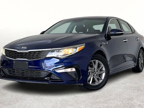 Used 2020 Kia Optima LX image 15