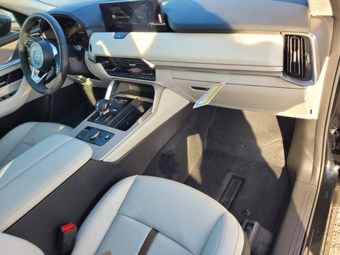 New 2026 MAZDA CX-90 3.3 Turbo w/ Premium Plus Pkg image 18