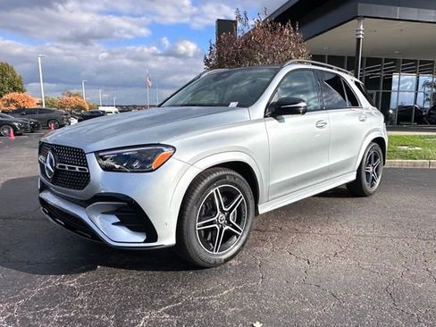 New 2026 Mercedes-Benz GLE 580 GLE 580 image 4