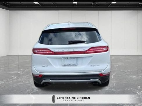 Used 2017 Lincoln MKC Premiere AWD/4WD image 6