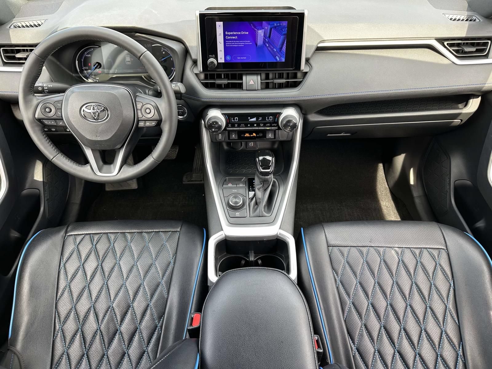 Used 2023 Toyota RAV4 SE w/ Convenience Package AWD/4WD image 10