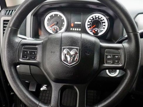 Used 2013 RAM 1500 Express RWD image 12