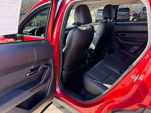 Used 2024 MAZDA CX-50 2.5 Turbo w/ Weather Package image 16