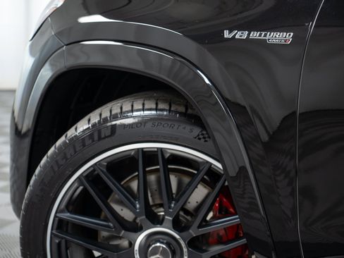 Certified 2024 Mercedes-Benz GLS 63 AMG 4MATIC image 29