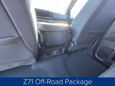 Used 2023 Chevrolet Silverado 1500 RST w/ Z71 Off-Road Package image 18