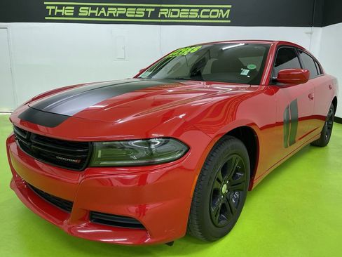 Used 2022 Dodge Charger SXT image 5