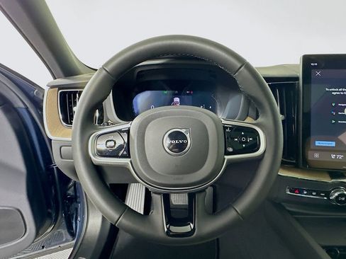 Used 2026 Volvo XC60 B5 Plus w/ Protection Package Premier image 18