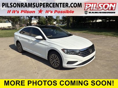 Used 2020 Volkswagen Jetta SE w/ SE Cold Weather Package