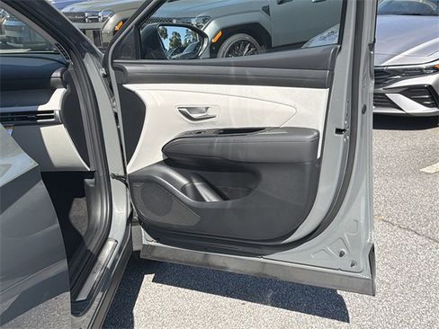 New 2026 Hyundai Tucson Limited image 14