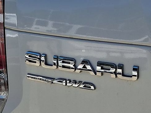 Used 2018 Subaru Forester 2.5i Touring AWD/4WD image 29